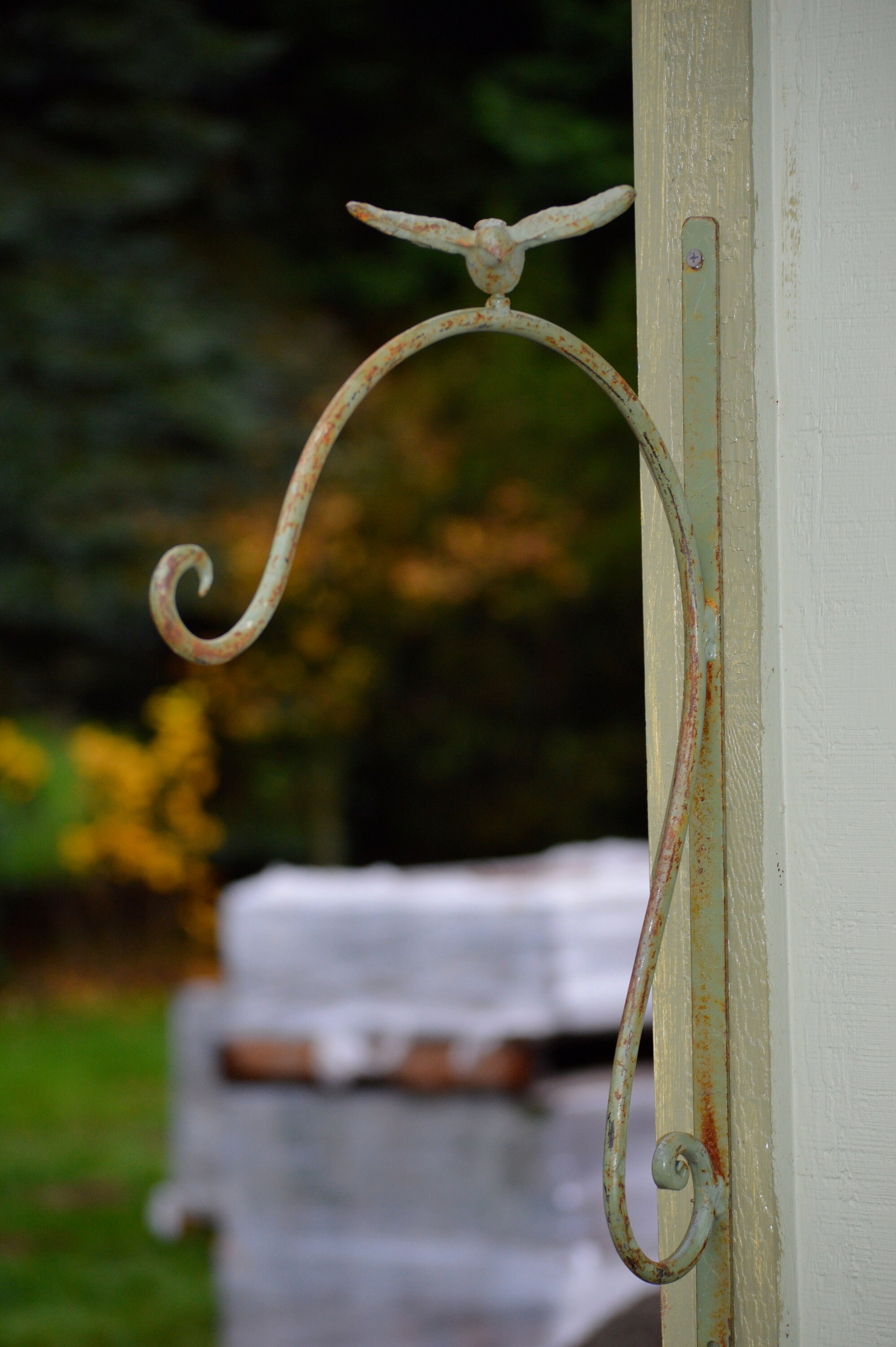 Green Cast Iron Bird Plant Hanger Outdoor Patio Plant