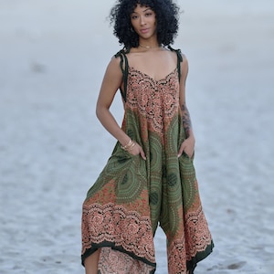 Boho Wide Leg Rayon Jumpsuit: Hippie Style with Pockets