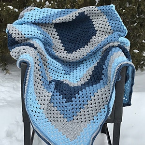 Crochet Pattern Blue and Grey Giant Granny Square Crochet Blanket image 5