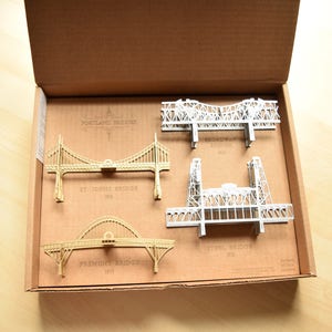 Set regalo Portland Oregon Bridge Ornamenti, pronto da appendere, decorazioni per la casa, nessun assemblaggio richiesto immagine 5