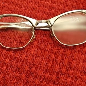 1950’s Vintage Cat Eye Glasses Artcraft 20  1/10 12 K gold filled With Lenses