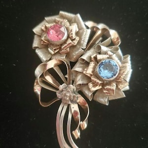 Vintage signed HOBE 1/20th 14K on Sterling Colored Glass Stones Flowers Leaves Brooch