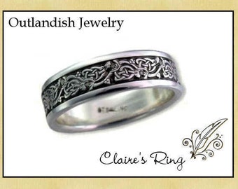 Claire's Ring, ENGRAVED 'da mi basia mille', Sterling 925, With/Without Antiquing.  Original Diana Gabaldon Thistle Ring (Has a sizing bar)