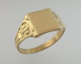 Custom Family Crest Signet Ring | Etsy