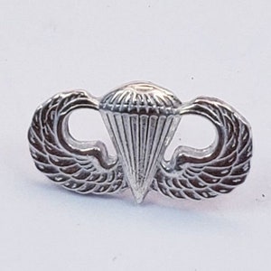 Small Jump Wings / Parachutist Tack Pin or Petite Pendant  7/8&quot; x 1/2&quot; (#SL04972) - USAF