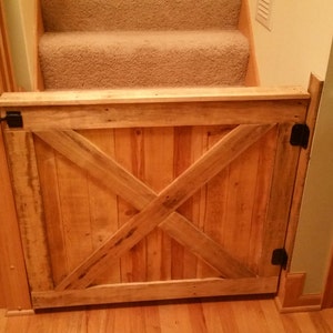 32 in Barn door style baby or pet gate FREE shipping