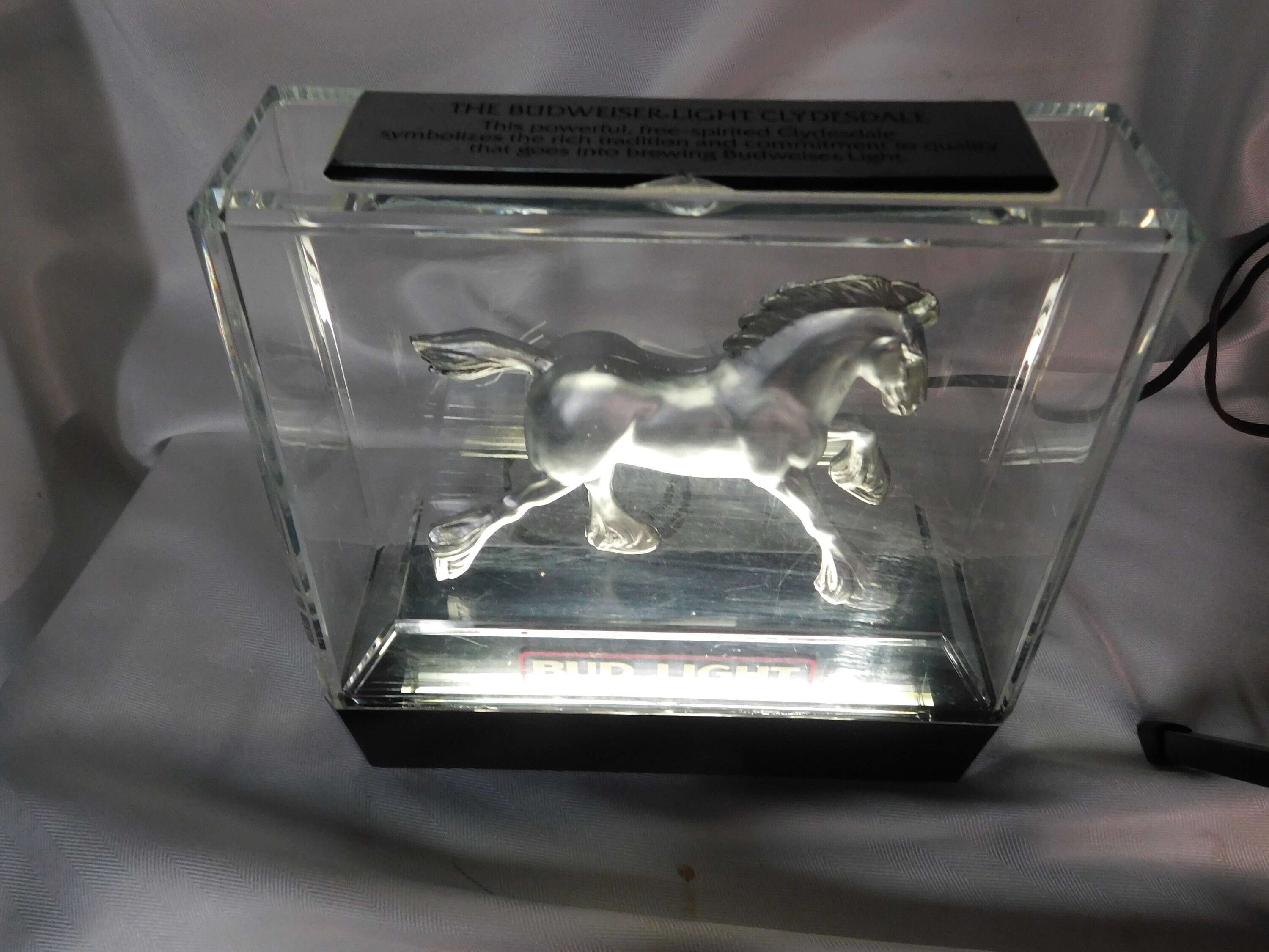 Vintage BUD LIGHT Silver Clydesdale Light 10