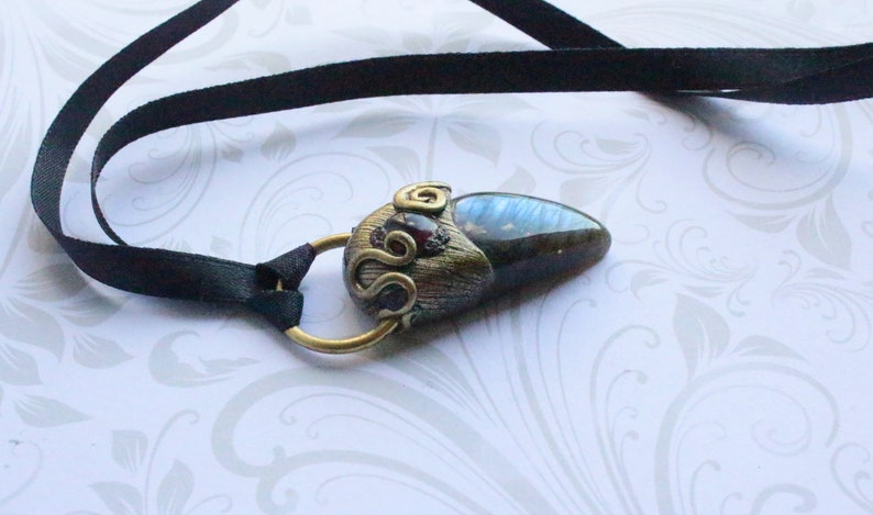 Pendant Necklace Labradorite and Garnet with Brass Ring