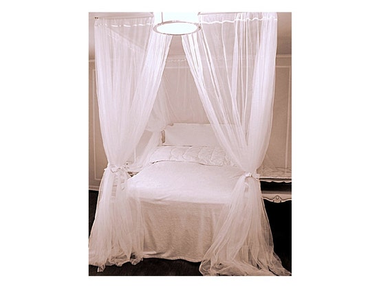 White Queen Size Bed Canopy With Chiffon Curtains Four White Queen Size Bed Canopy With, Queen Size Canopy Bed With Curtains