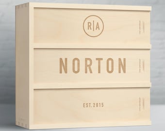 Anniversary Wine Box - Simple Vintage // Personalized Wedding Gift // Wedding Wine Box // Wedding Gift for the Couple