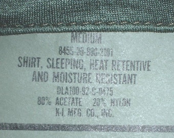 US Army tricot sleep shirt (pajama top) Medium, K-L 1992 excellent condition