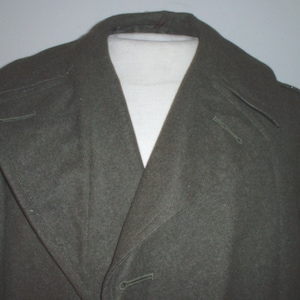 USMC US Marine Corps WWII-Korea era wool overcoat; no buttons; no date; small holes