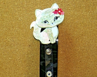 Cute Acrylic Cat Id Retractable Badge Holder Perfect Lapel for Nurses Teachers