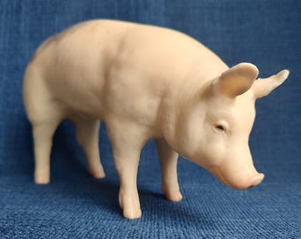 Vintage Breyer Jasper the Market Hog Pig, 1970s chalky White and Gray, Breyer Horse 355