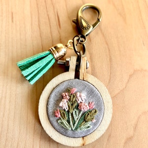 3x Mini Wooden Embroidery Keychain Hoops With Backing, Hoop for