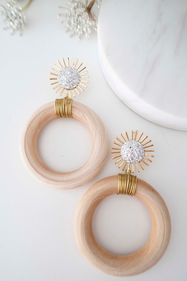 Sunburst Pine Hoops