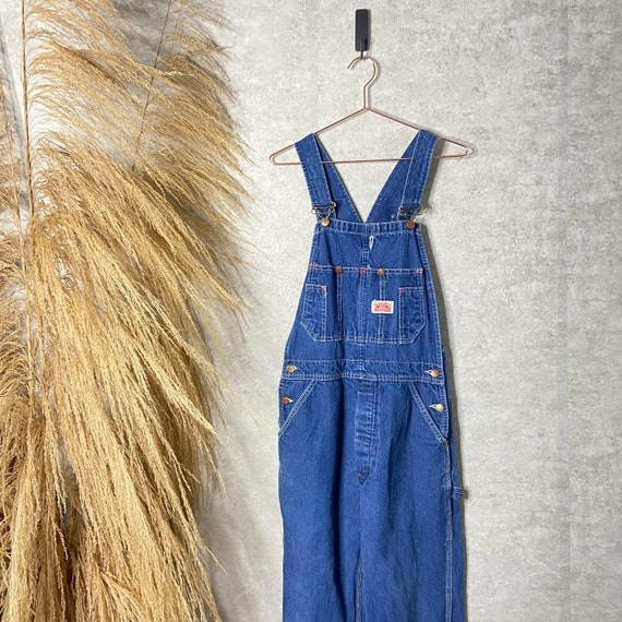 Vintage Round House Medium Wash Blue Jean Denim Ov