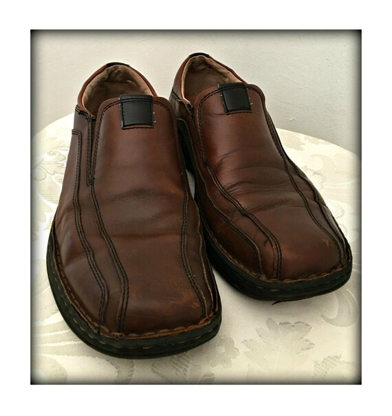 Men's leather loafers, Men's shoes, Brown leather shoes, Men's slip on shoes, Men's size 9 1/2 shoes, Slide on shoes
