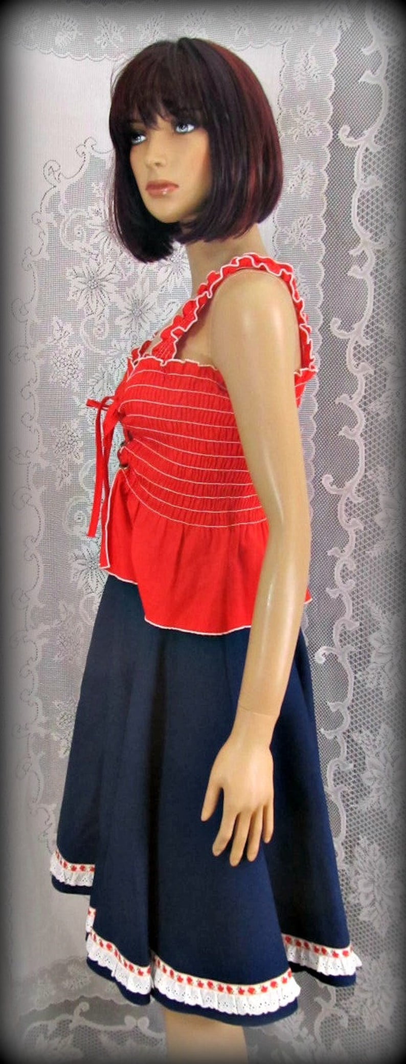 Vintage red white and blue outfit Women/'s blue skirt Twirl skirt Women/'s red summer shirt Line dancing skirt