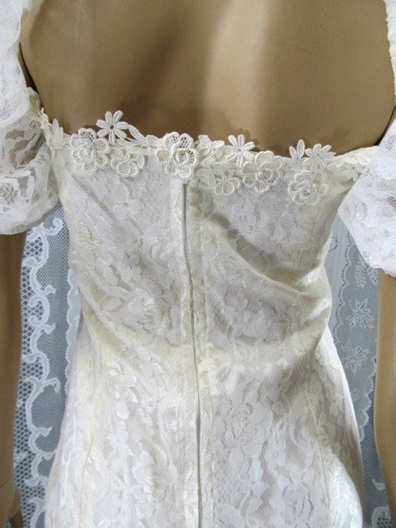 Vintage wedding dress, White dress, Lace wedding … - image 4