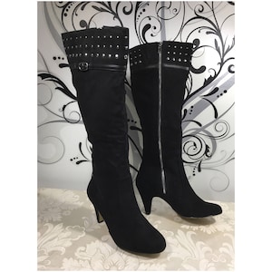 Black boots, Women&#39;s boots, Dress shoes, Fashion boots, Stylish boot&#39;s, Size 6 shoe, Tall boot, 90&#39;s boots