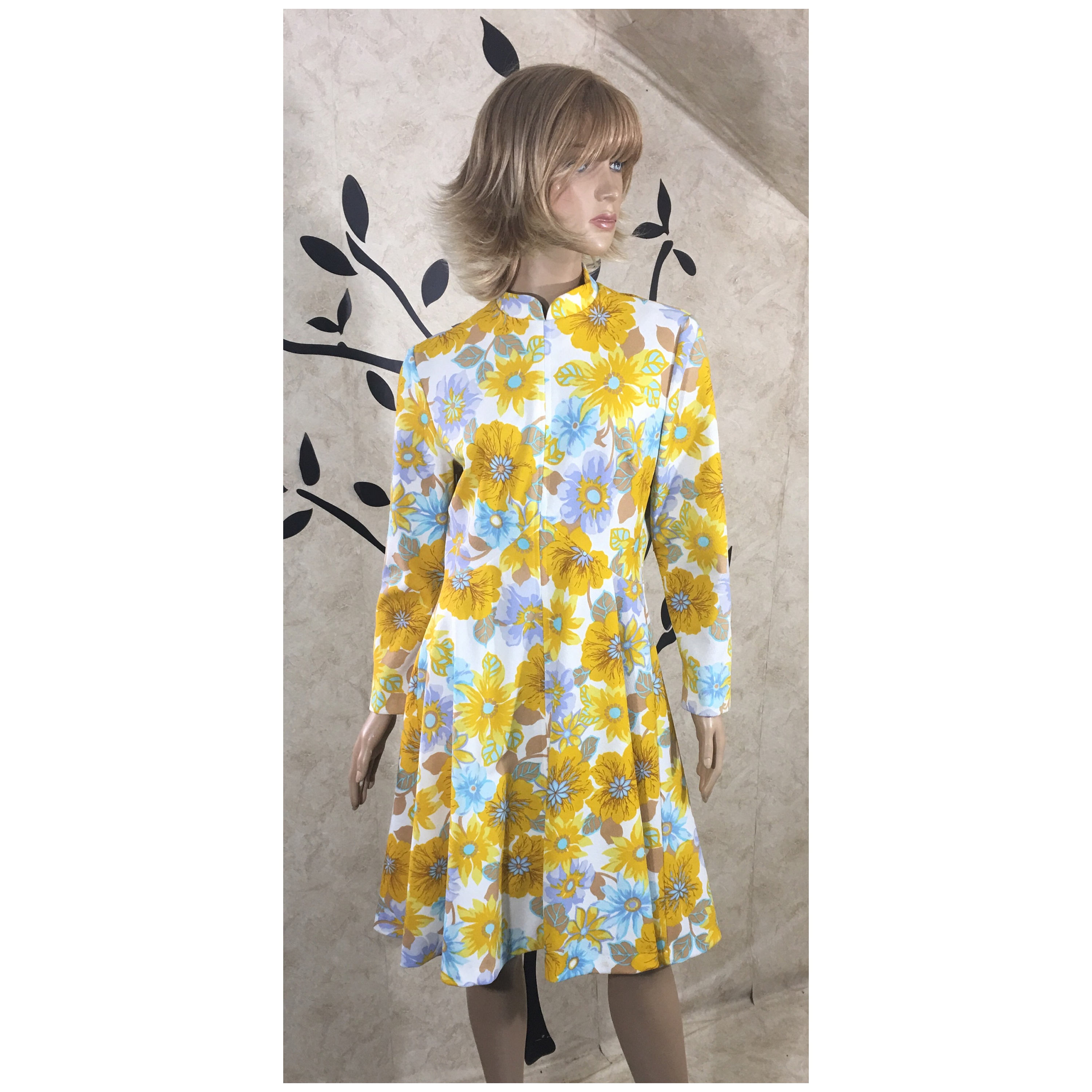 Statement dress, 1960's vintage dress, Floral vintage dress, Yellow dress, Retro dress, Classic dress, Women's dress