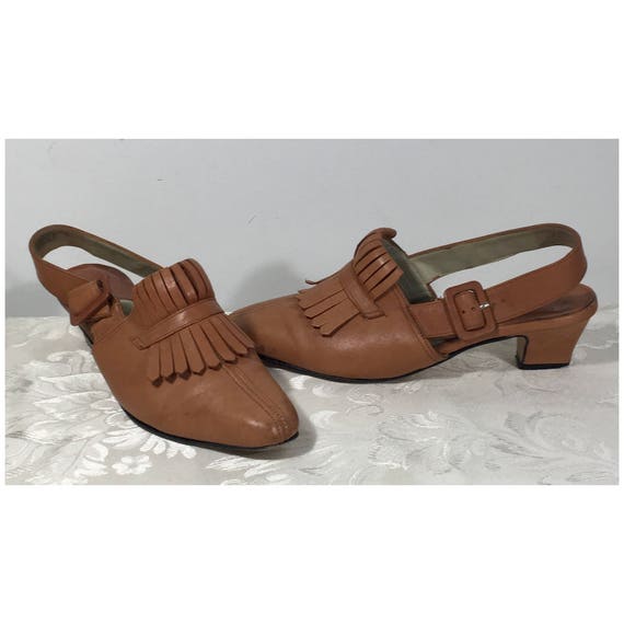 Women's leather shoes Brown leather 