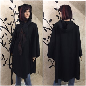 Black Cloak, Cloak with hood, Wool cape, Wool Cloak, Cloak with fur, Witch coat, Hooded coat, Long Wool coat