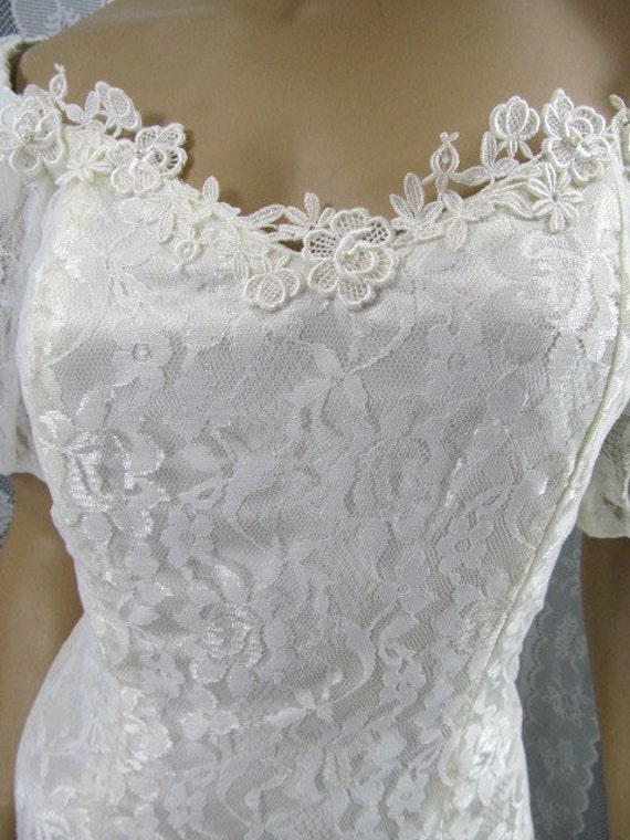 Vintage wedding dress, White dress, Lace wedding … - image 2