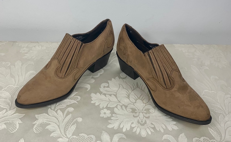 Women/'s slide on shoes Women/'s western shoes Women/'s leather Dingo shoes Women/'s size 7 shoes Brown leather shoes,Cowgirl shoes