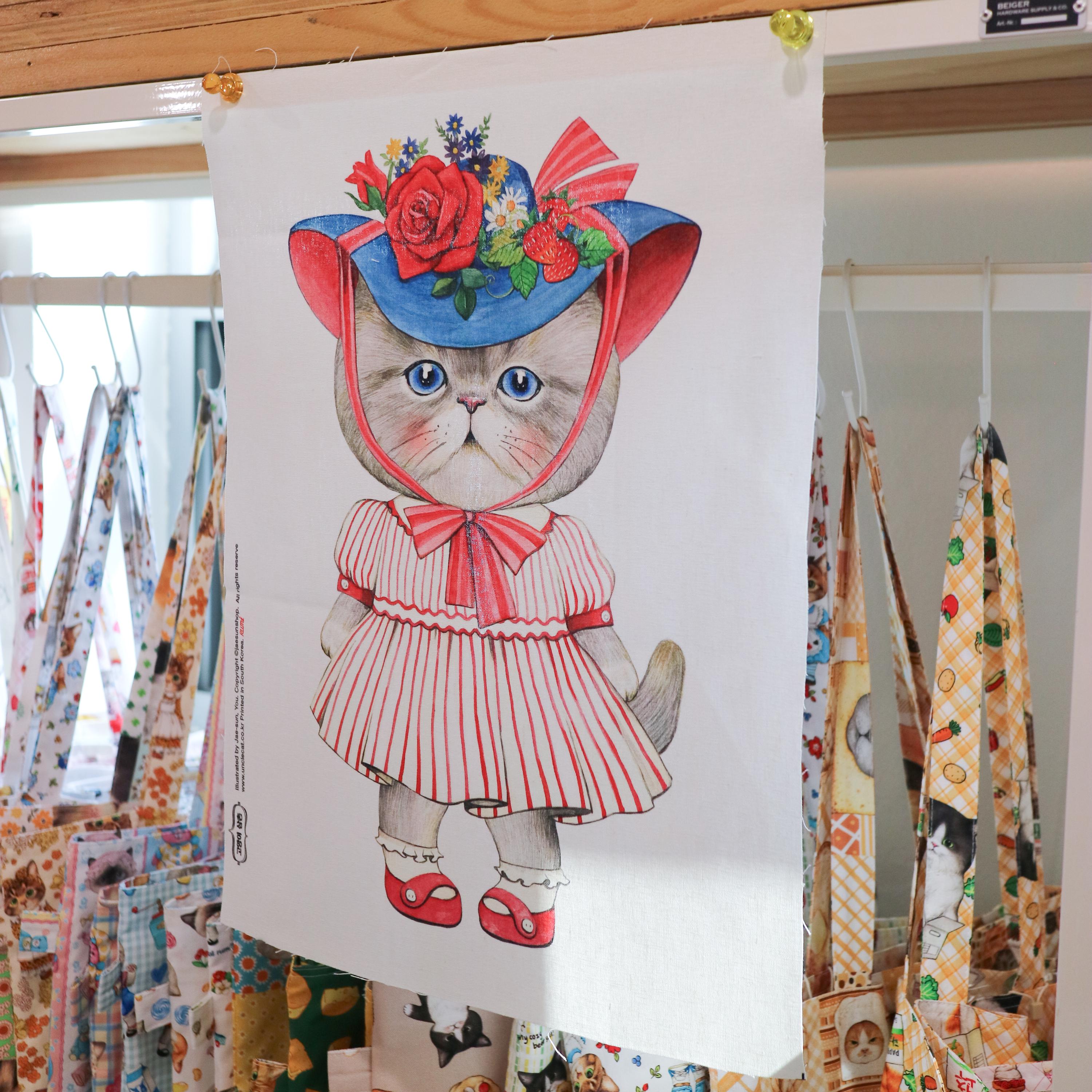 RUMI Cat With Rose Hat Fabric: Linen Cotton DIY Craft (33x47cm) - Etsy
