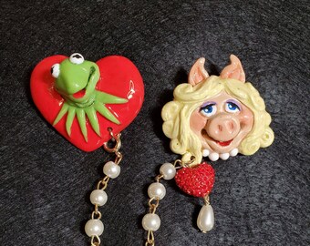 Muppets Lover's Collar Lapel Pin set Featuring Miss Piggy and Kermit the Frog