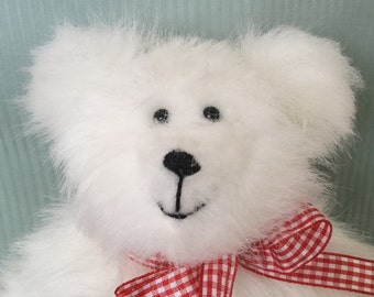 PEPPERMINT PATTIE ; A Fluffy White Bear