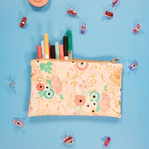 Zipper Pouch Sewing Pattern and Tutorial - PDF downloadable digital sewing pattern instructions makeup bag gift idea
