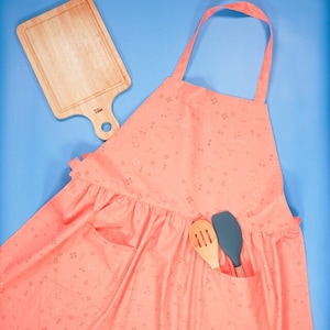Adult Women Apron PDF Sewing Pattern - gathered skirt, pockets - easy beginner apron sewing pattern handmade gift idea