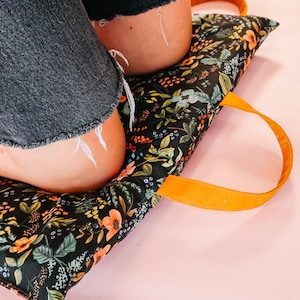 Garden Kneeler Sewing Pattern: Beginner Project (PDF Pattern)