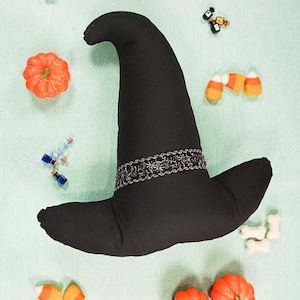 Witch Hat Pillow PDF Sewing Pattern - halloween sewing project, beginner sewing project