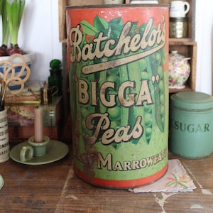 XL Vintage English Advertising Tin, Vintage English Advertising Tin, Advertising Tin, Shop Display, vintage shop display, Farmhouse Decor