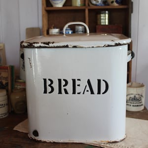 Vintage Weißer Brotkasten aus Emaille