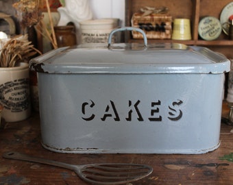 Enamel cake tin new arrivals