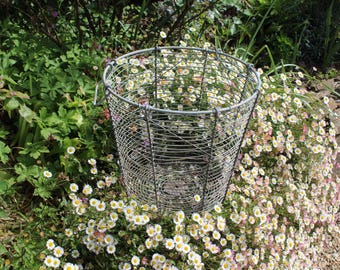 Vintage French Oyster basket: Wire Storage Basket, Farmhouse Decor