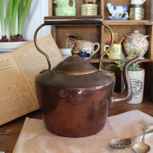 Antique Copper Kettle, Copper Kettle, Antique Copper Teapot, Antique Copper Tea Kettle, Copper stove Kettle, Antique kitchenware, Tea Kettle