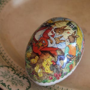 Vintage Easter Egg, Vintage Easter Egg, Spring Decor, Reusable easter egg, Vintage Egg holder, Egg Holder, Easter Eggs Farmhouse