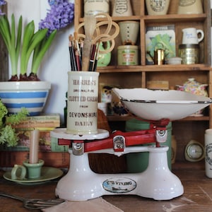 Vintage English Scale, Vintage Scale, Kitchen Scale, Kitchen Scales, Antique scale, Viking Brand Scale, White Scale, Farmhouse Decor, Scale