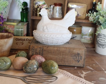 Portmeirion White Hen on Nest Terrine, Vintage Egg Holder, Farmhouse Kitchen Decor