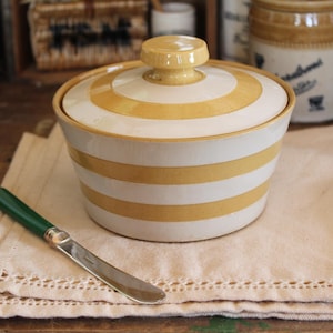 Beurrier vintage jaune et blanc Cornish Gold, Cornishware, Bol en cornishware, Pate beurre, bleu et blanc, Beurrier en cornishware