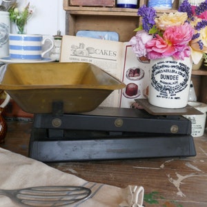 Rustic English Scale - Vintage Black Scale - Black Kitchen Scale - Kitchen Scales - Vintage kitchen scale - Brass English Scale - Farmhouse
