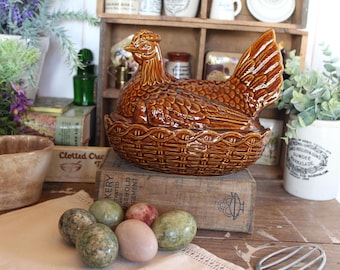 Large Vintage Hen on Nest: Portmeirion Vintage Egg holder, Kitchen Storage