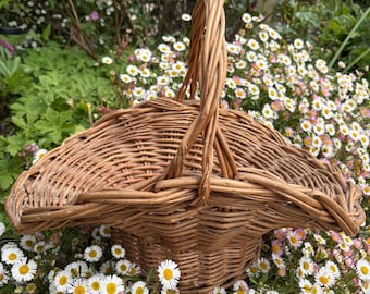 Vintage Cornish Wicker Trug Basket: Garden Flower Gathering Trug