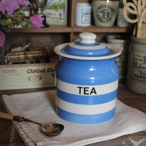 Vintage TG Green Cornishware Canister: Blue & White Kitchen Storage Jar